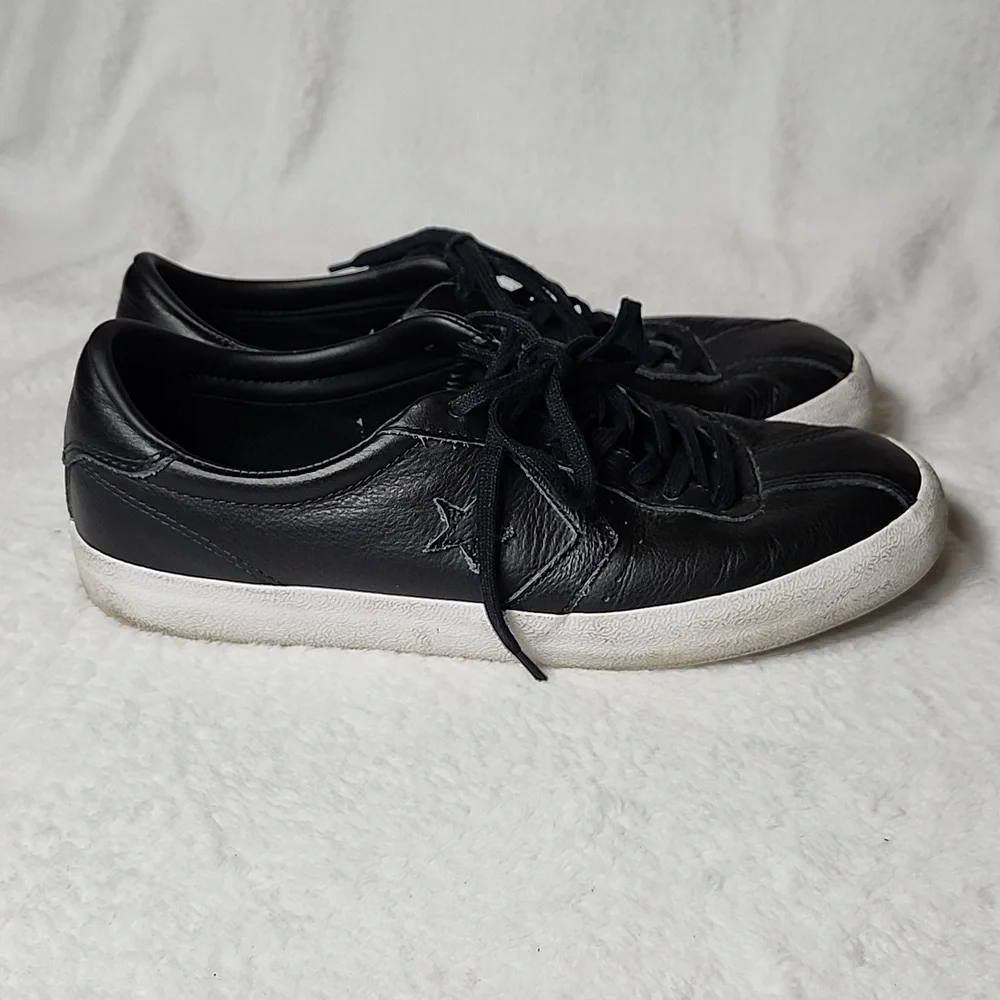 Converse Black Leather Low Top Sneakers Men 9 Women 10.5 Unisex - Picture 3 of 8